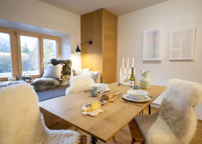 Chasa Uina Appartement *